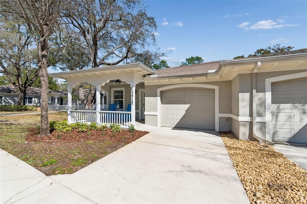 12715 TAYLOR NICOLAS DRIVE, TAMPA, FL 33612