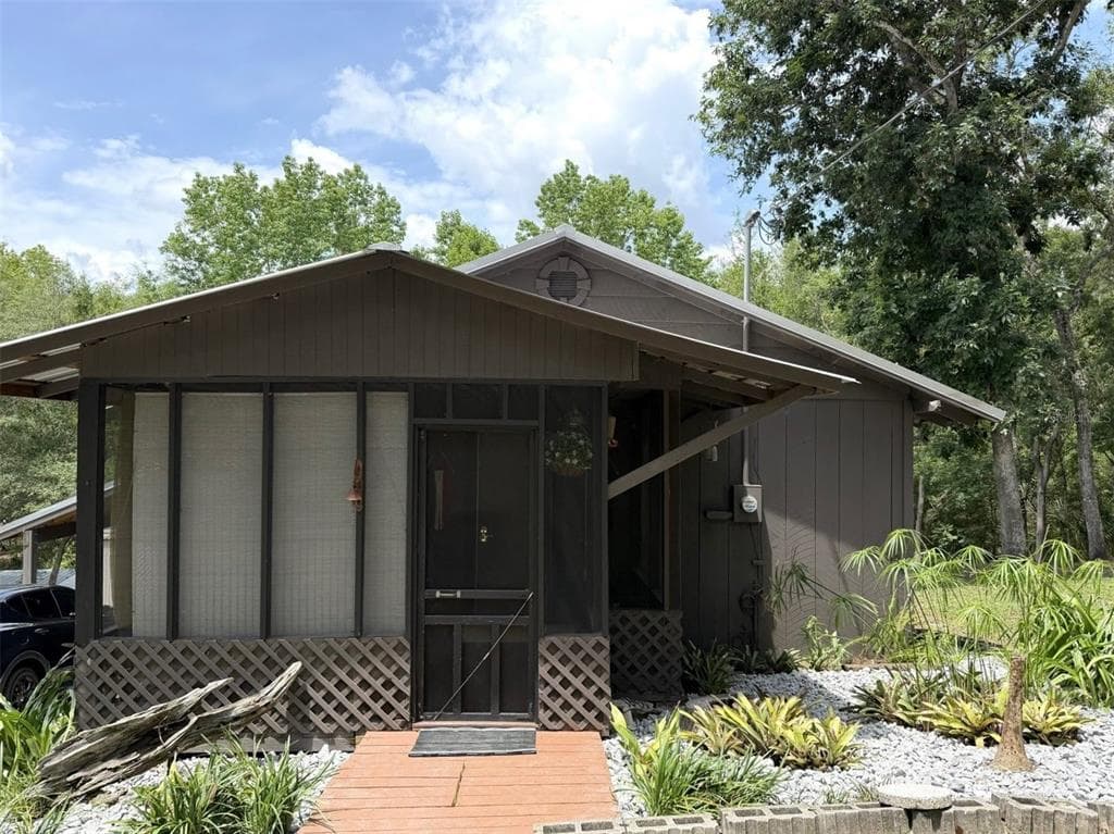 18930 NE 143RD AVENUE, FORT MC COY, FL 32134 — zdjęcie 2