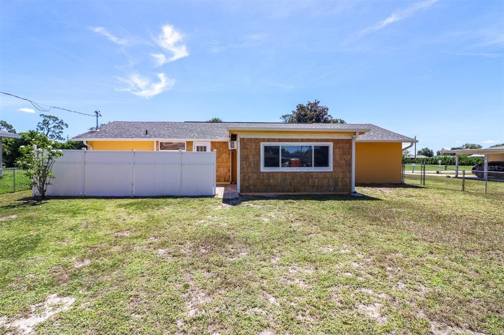 582 RIDGEWOOD STREET NW, PORT CHARLOTTE, FL 33952 — zdjęcie 3