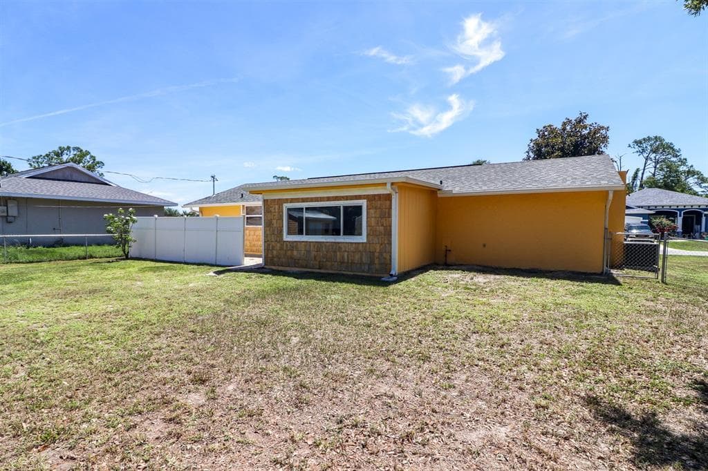 582 RIDGEWOOD STREET NW, PORT CHARLOTTE, FL 33952 — zdjęcie 4