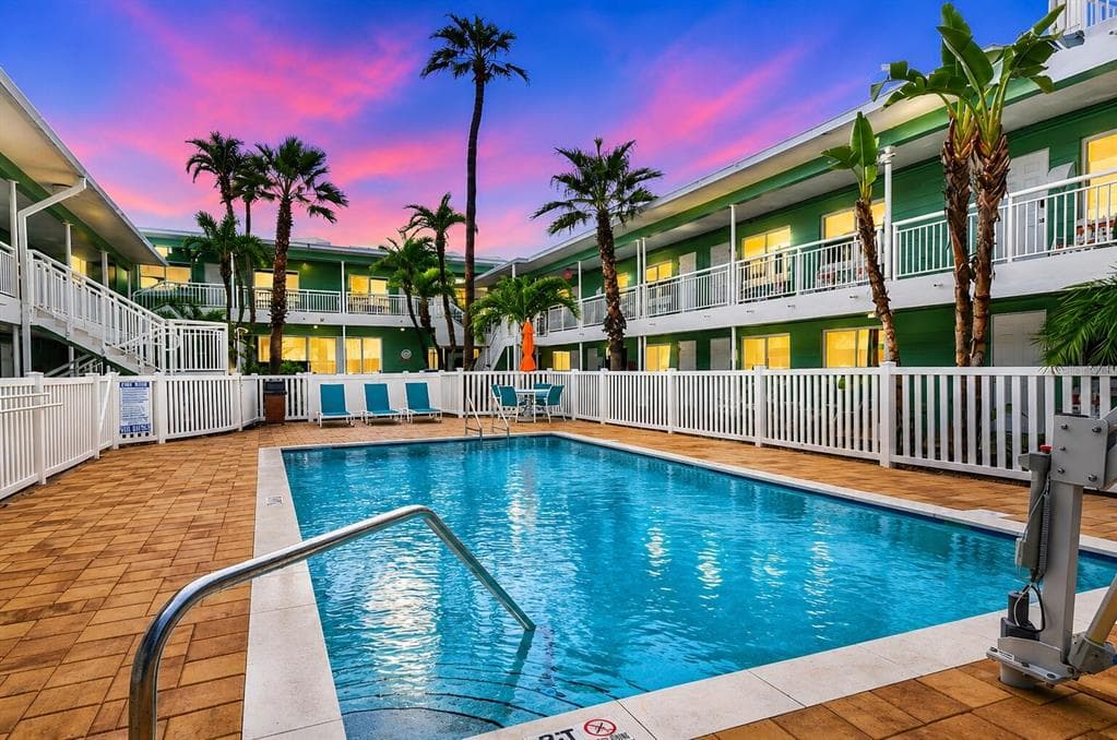 11730 GULF BOULEVARD # 32, ST PETERSBURG, FL 33706 — zdjęcie 2
