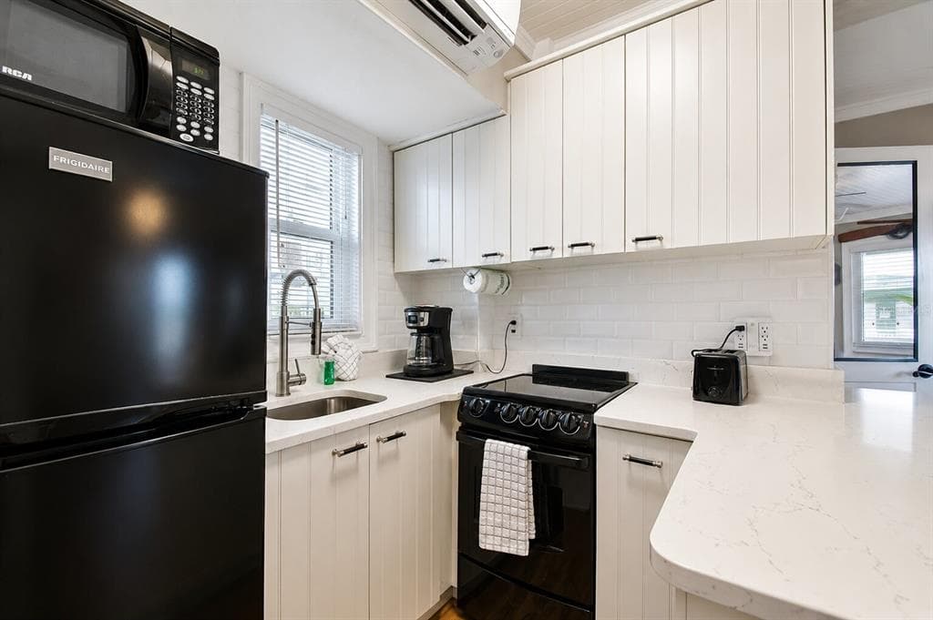 11730 GULF BOULEVARD # 32, ST PETERSBURG, FL 33706 — zdjęcie 5