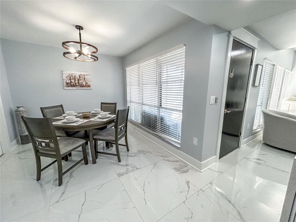 315 MEDALLION BOULEVARD # F, MADEIRA BEACH, FL 33708 — zdjęcie 5