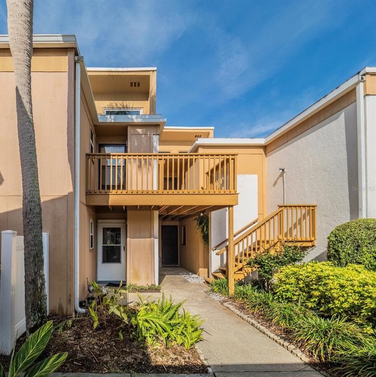1051 S HIGHLAND STREET # 7E, MOUNT DORA, FL 32757