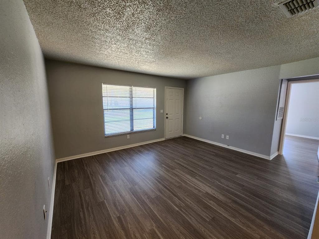 9530 LYNN LANE # B, SEMINOLE, FL 33777 — zdjęcie 2