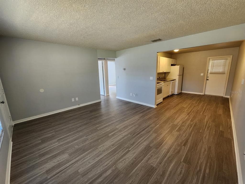 9530 LYNN LANE # B, SEMINOLE, FL 33777 — zdjęcie 3