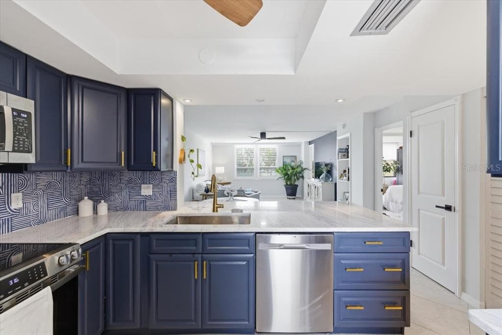 2621 COVE CAY DRIVE # 302, CLEARWATER, FL 33760 — zdjęcie 3