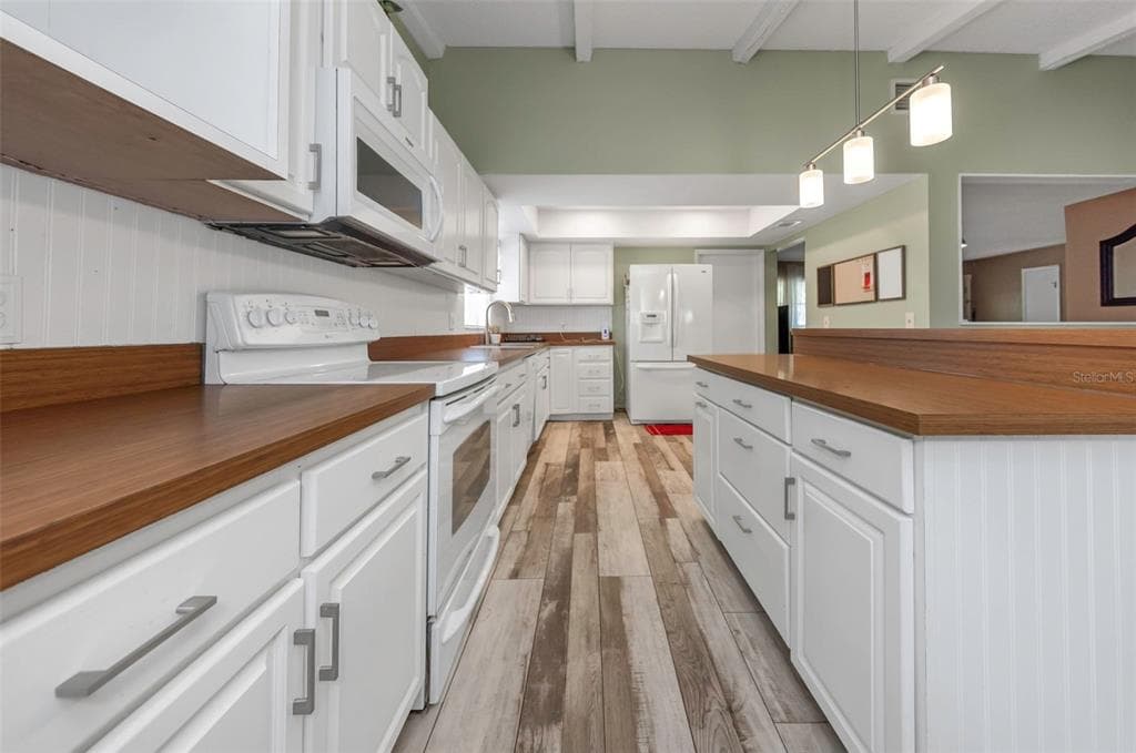17704 RIVENDEL ROAD, LUTZ, FL 33549 — zdjęcie 4