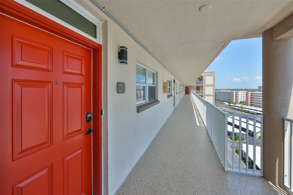5980 SHORE BOULEVARD S # 907, GULFPORT, FL 33707 — zdjęcie 2