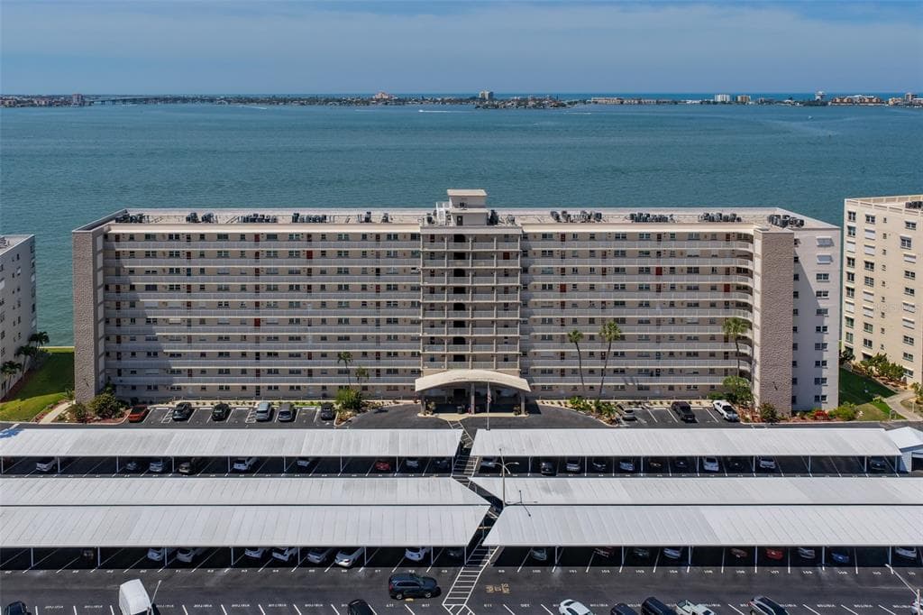 5980 SHORE BOULEVARD S # 907, GULFPORT, FL 33707