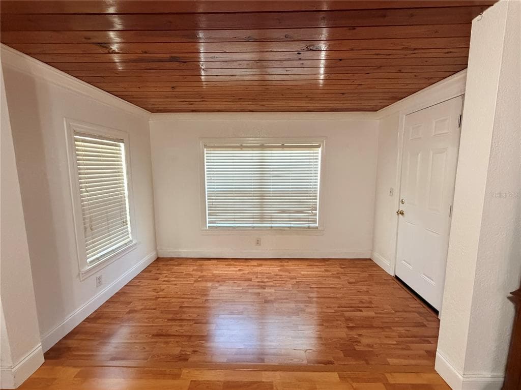 3620 BURLINGTON AVENUE N, ST PETERSBURG, FL 33713 — zdjęcie 3