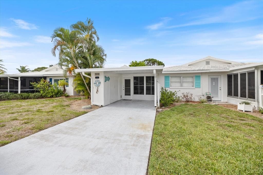 702 FAIR WINDS DRIVE # 702, NOKOMIS, FL 34275