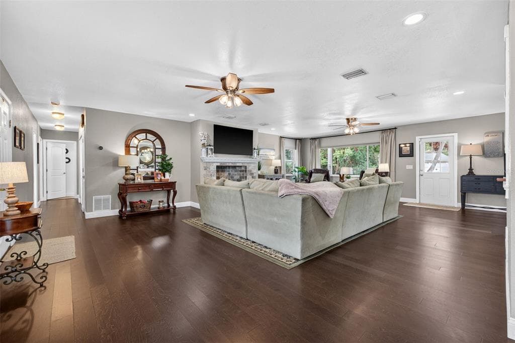 712 S OAKWOOD AVENUE, BRANDON, FL 33511 — zdjęcie 5