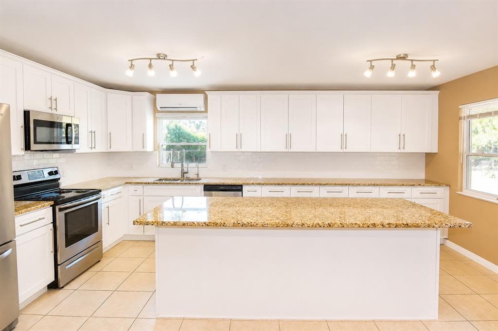 6848 COPPERFIELD DRIVE, NEW PORT RICHEY, FL 34655 — zdjęcie 4