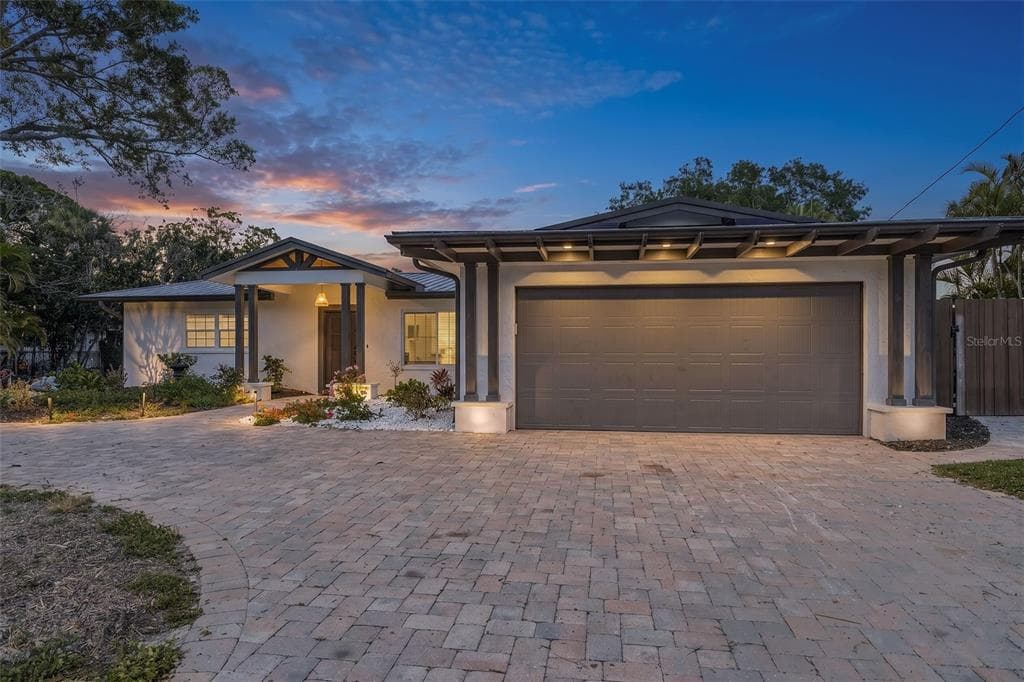 5073 HIGEL AVENUE, SARASOTA, FL 34242