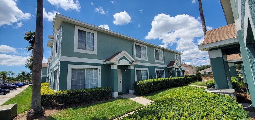 1661 FLUORSHIRE DRIVE, BRANDON, FL 33511