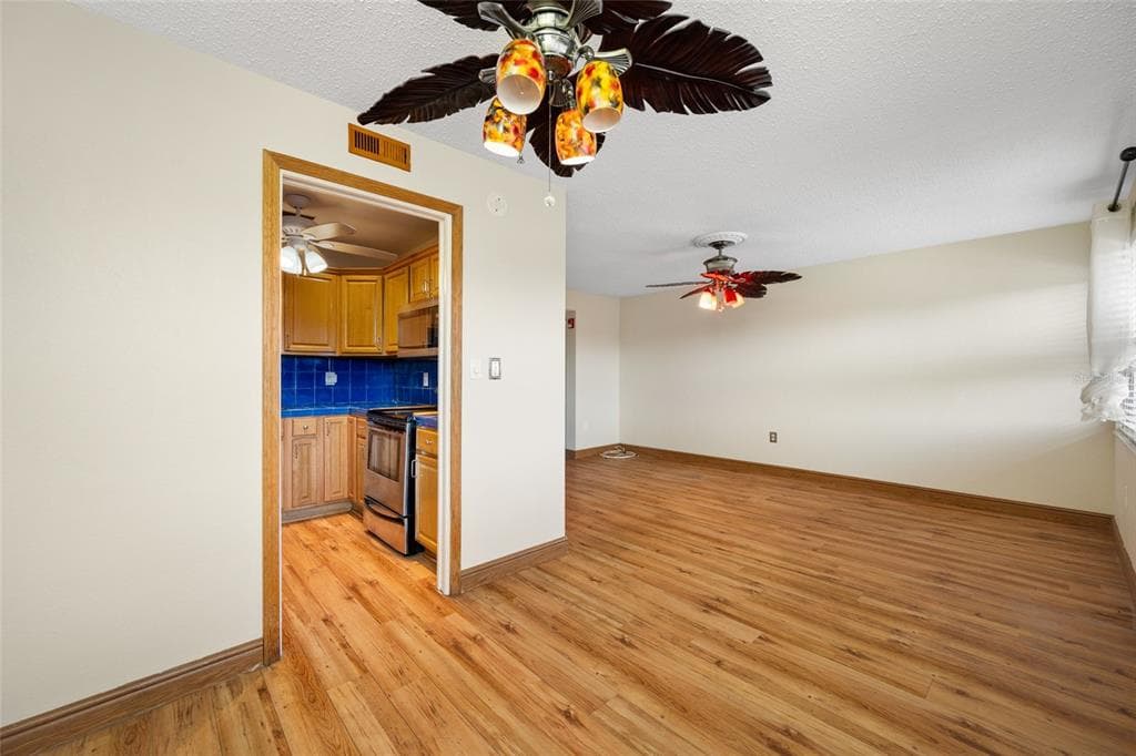 1001 77TH AVENUE N # 308, ST PETERSBURG, FL 33702 — zdjęcie 5