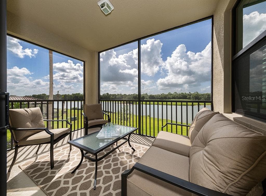 16904 VARDON TERRACE # 202, LAKEWOOD RANCH, FL 34211 — zdjęcie 2
