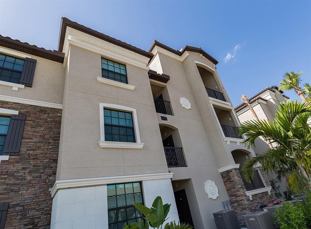 16904 VARDON TERRACE # 202, LAKEWOOD RANCH, FL 34211