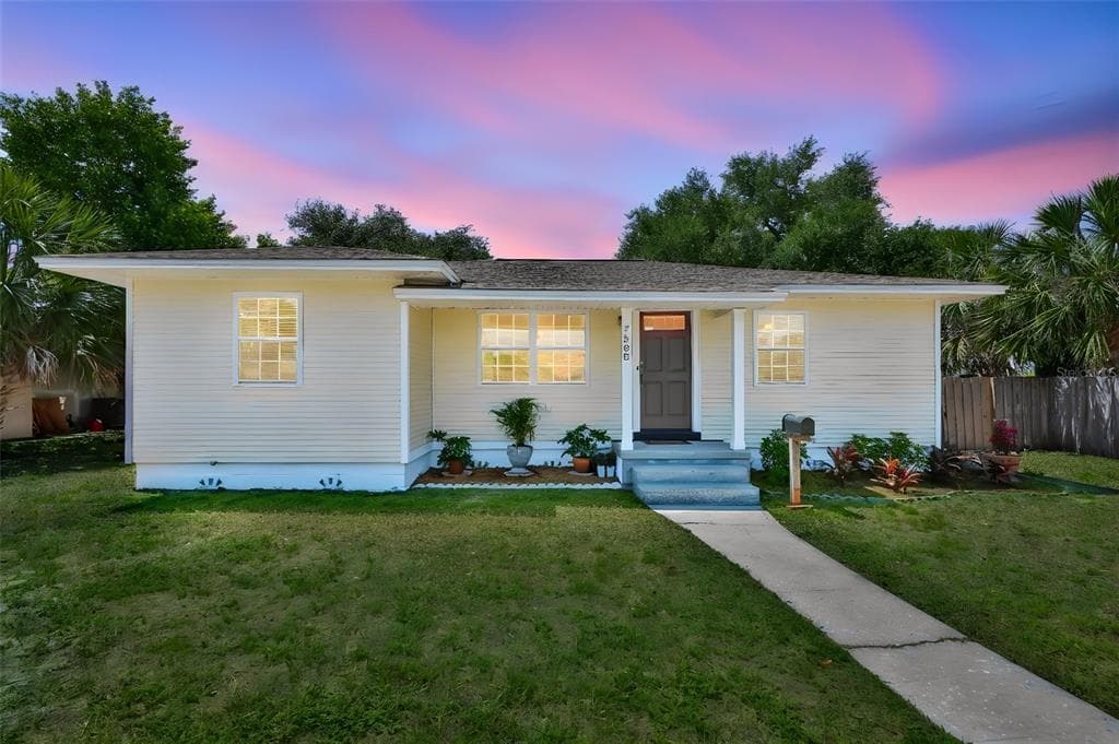 7508 4TH AVENUE N, ST PETERSBURG, FL 33710