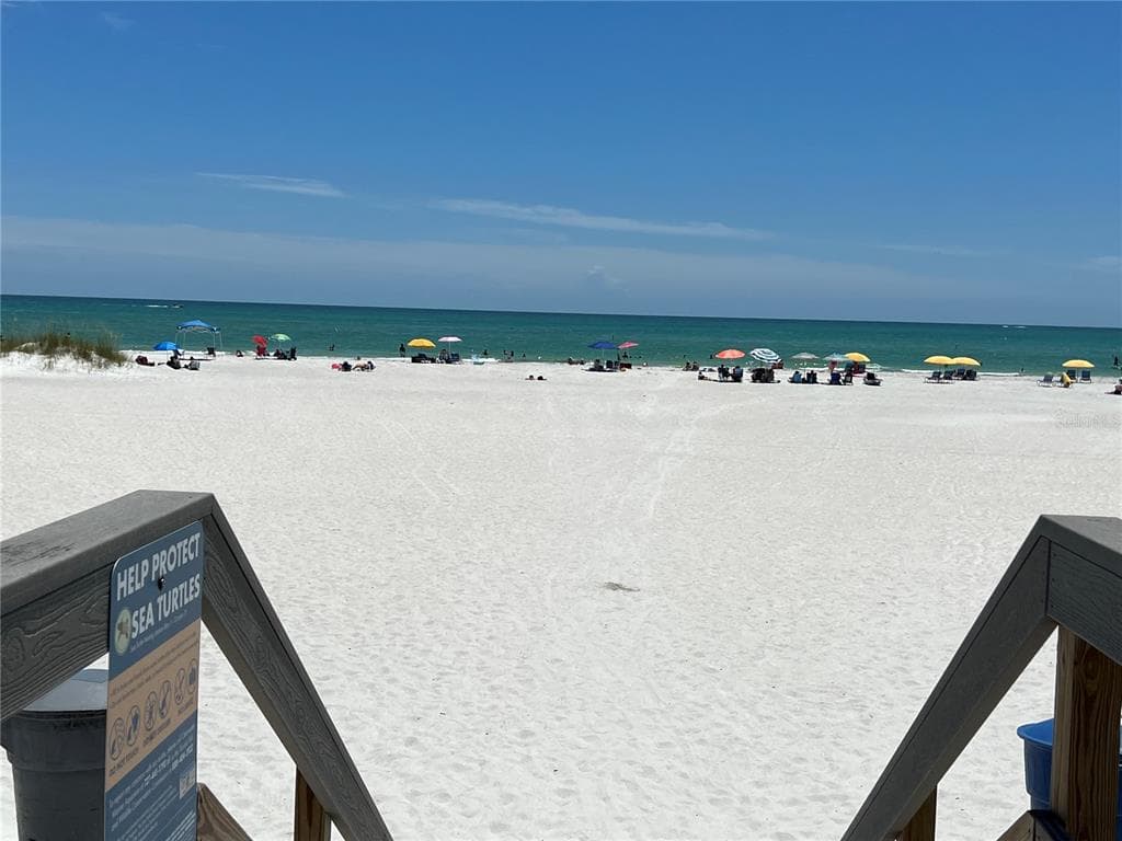 710 116TH AVENUE, TREASURE ISLAND, FL 33706 — zdjęcie 5