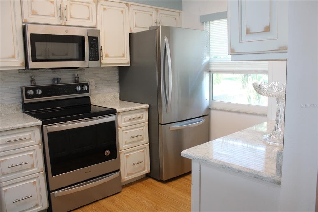 1813 MARINER DRIVE # 151, TARPON SPRINGS, FL 34689 — zdjęcie 3
