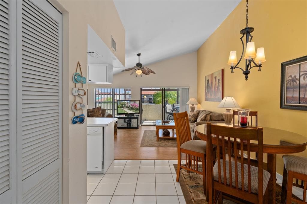 2571 CYPRUS DRIVE # 1-201, PALM HARBOR, FL 34684 — zdjęcie 5