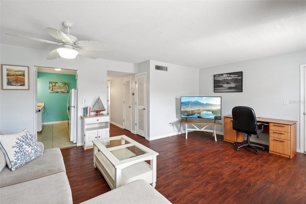 1115 RUE DES CHATEAUX # 2A, SOUTH PASADENA, FL 33707 — zdjęcie 5