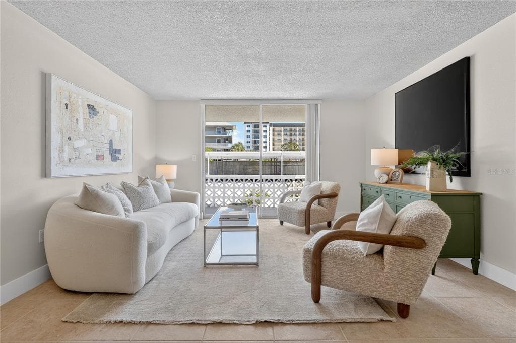 9 FORBES PLACE # 112, DUNEDIN, FL 34698 — zdjęcie 2
