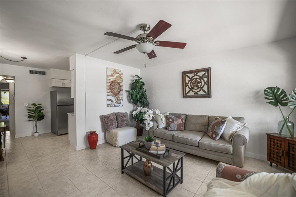 4565 DUHME ROAD # 102, ST PETERSBURG, FL 33708 — zdjęcie 4