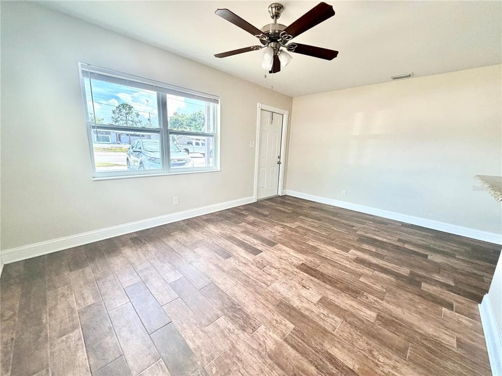 2131 W BAY DRIVE # B, LARGO, FL 33770 — zdjęcie 2