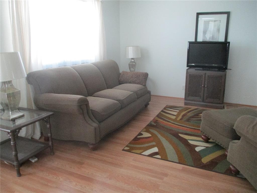 101 CAMBRIDGE TRAIL # 211, SUN CITY CENTER, FL 33573 — zdjęcie 2