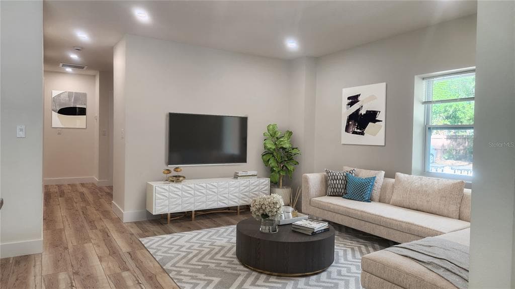 2117 5TH STREET # Front House, SARASOTA, FL 34237 — zdjęcie 5