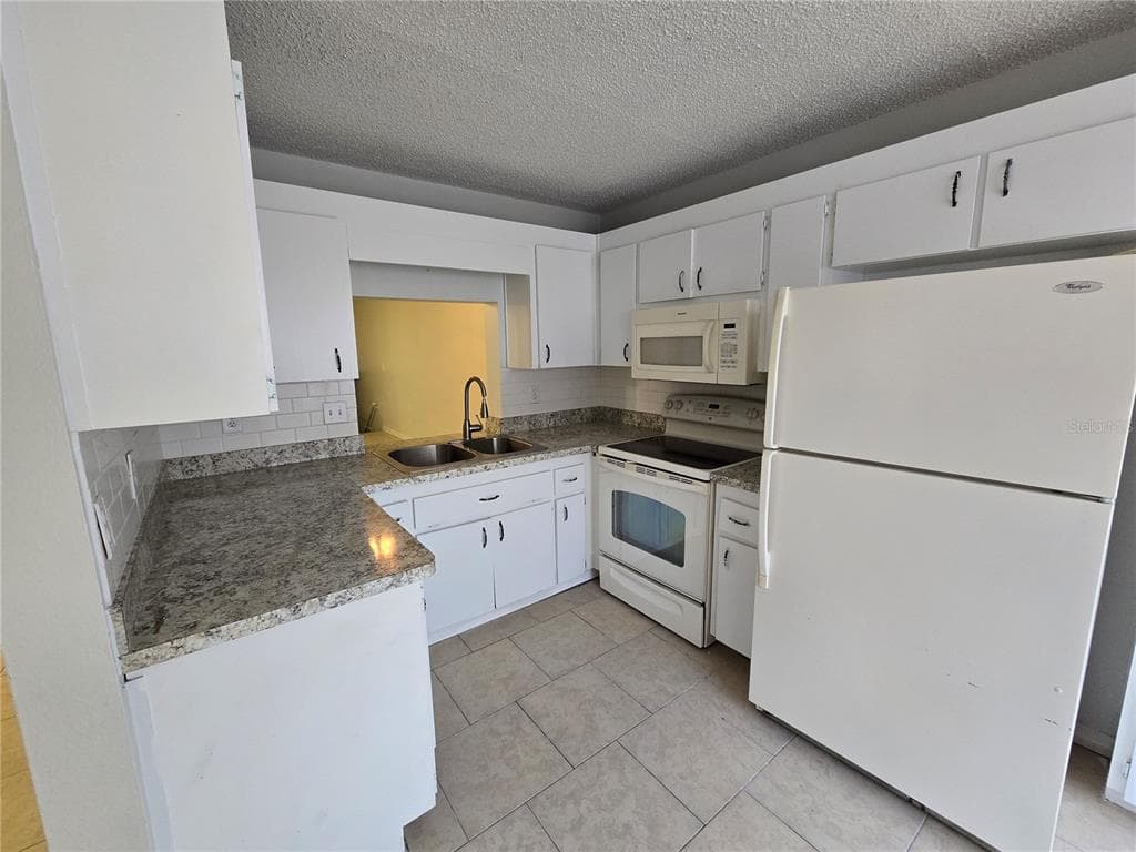 7741 FOREST TRAIL # 3, PORT RICHEY, FL 34668 — zdjęcie 5