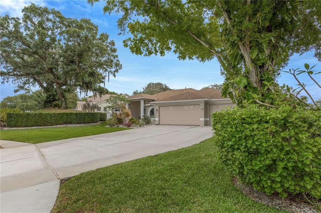 727 HIDDEN LAKE DRIVE, TARPON SPRINGS, FL 34689 — zdjęcie 2