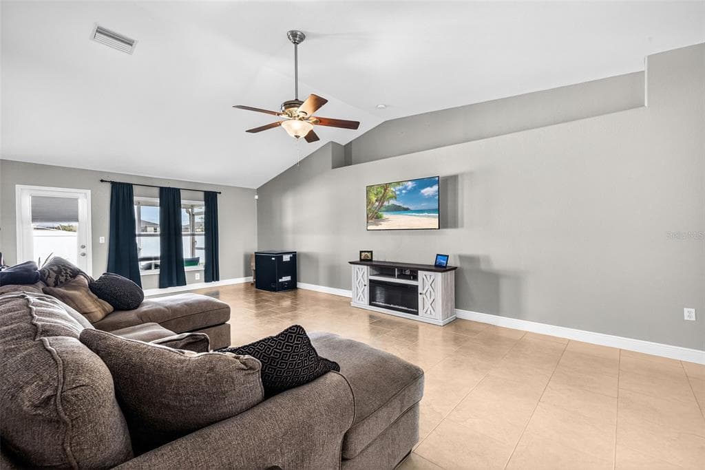 1417 NW 16TH PLACE, CAPE CORAL, FL 33993 — zdjęcie 5