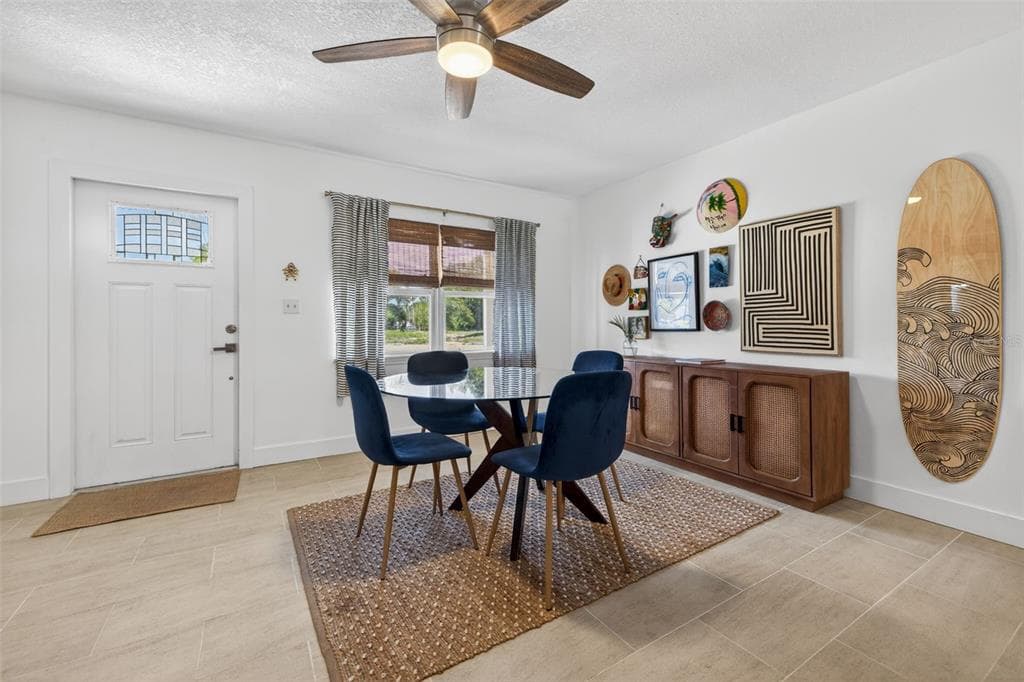 101 40TH AVENUE SE, ST PETERSBURG, FL 33705 — zdjęcie 4