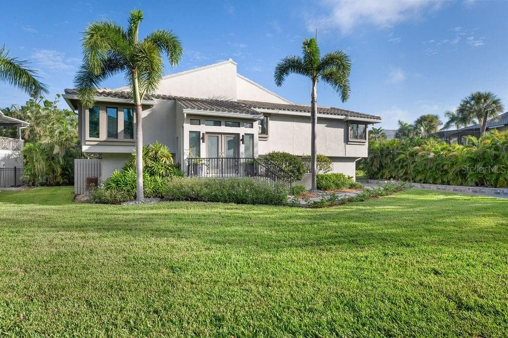 3210 BAYOU SOUND, LONGBOAT KEY, FL 34228