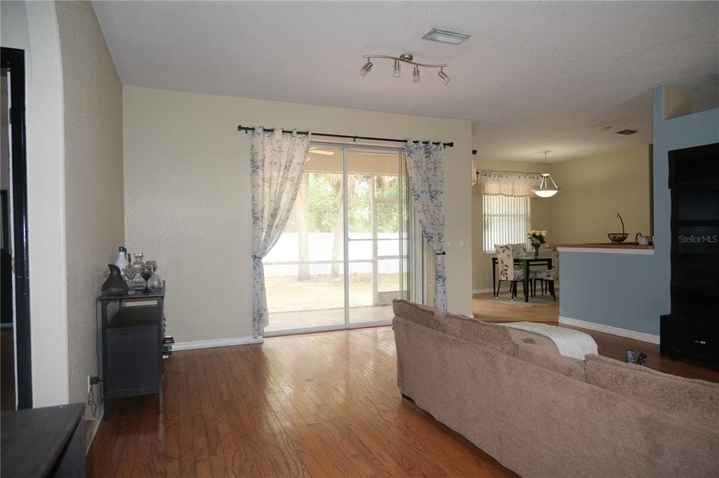 4491 CUTHBERT AVENUE, NORTH PORT, FL 34287 — zdjęcie 4