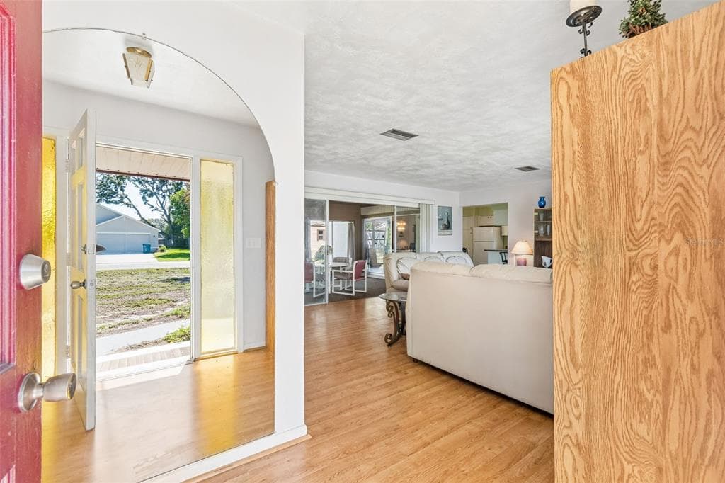 2059 WATERFALL DRIVE, SPRING HILL, FL 34608 — zdjęcie 2