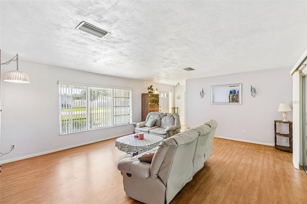 2059 WATERFALL DRIVE, SPRING HILL, FL 34608 — zdjęcie 4