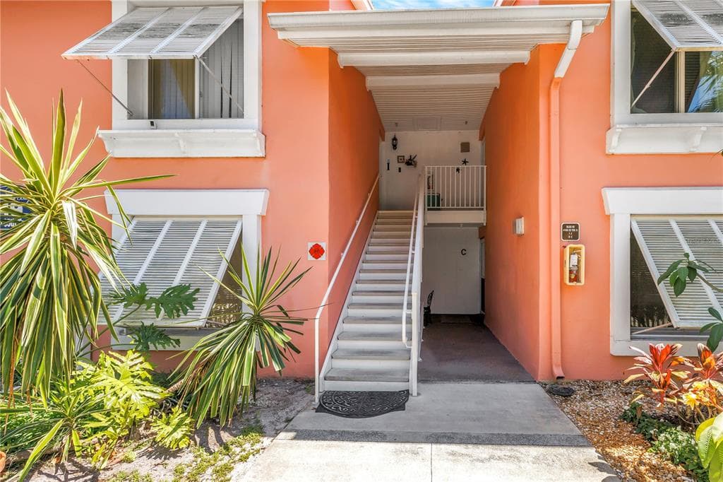 4160 35TH TERRACE S # I, ST PETERSBURG, FL 33711 — zdjęcie 2