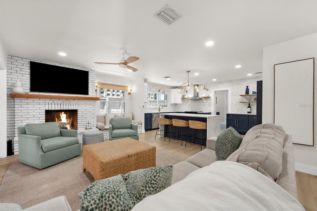 730 BAY ESPLANADE, CLEARWATER BEACH, FL 33767 — zdjęcie 5