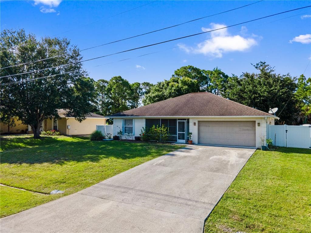 2001 SW FEARS AVENUE, PORT ST LUCIE, FL 34953