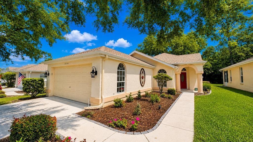 5556 LEGEND HILLS LANE, SPRING HILL, FL 34609 — zdjęcie 2