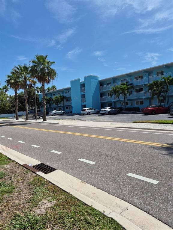 1505 PASS A GRILLE WAY # 17, ST PETE BEACH, FL 33706 — zdjęcie 2