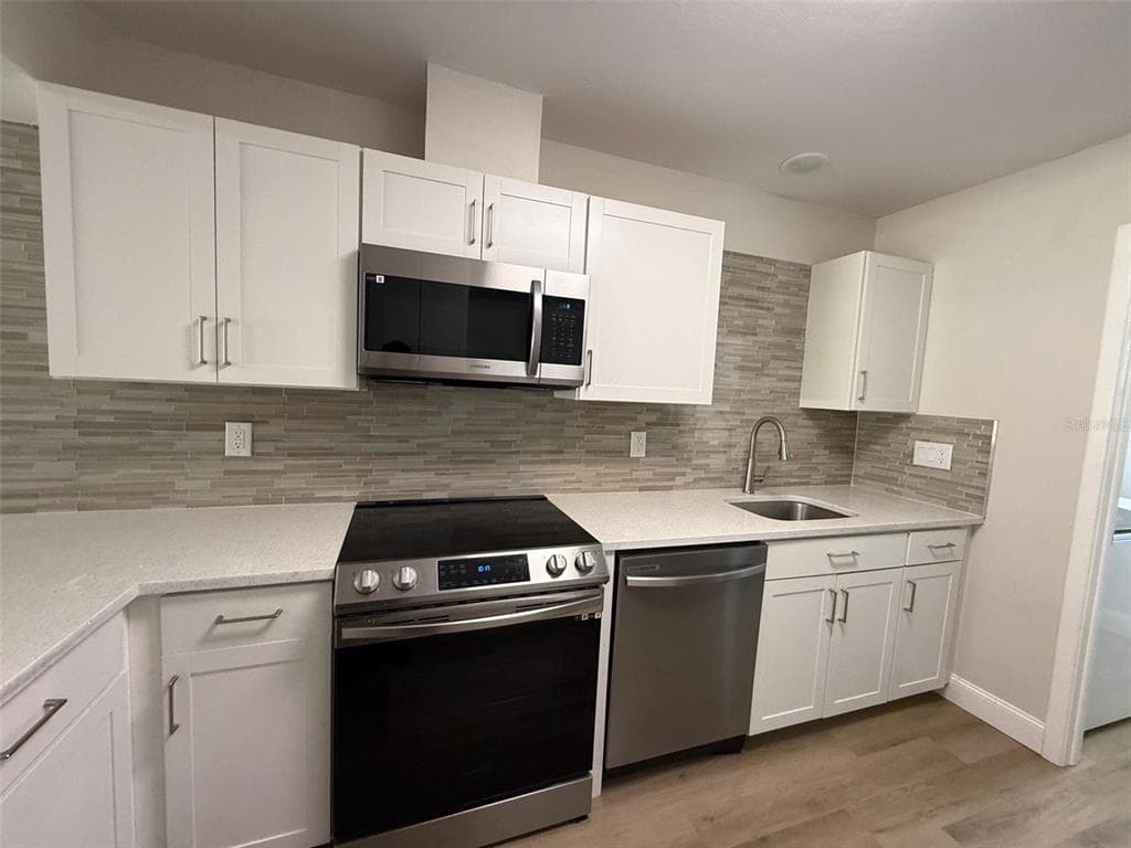 3505 TARPON WOODS BOULEVARD # J408, PALM HARBOR, FL 34685 — zdjęcie 5