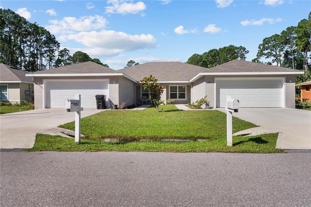 10 PONTIAC LANE, PALM COAST, FL 32164