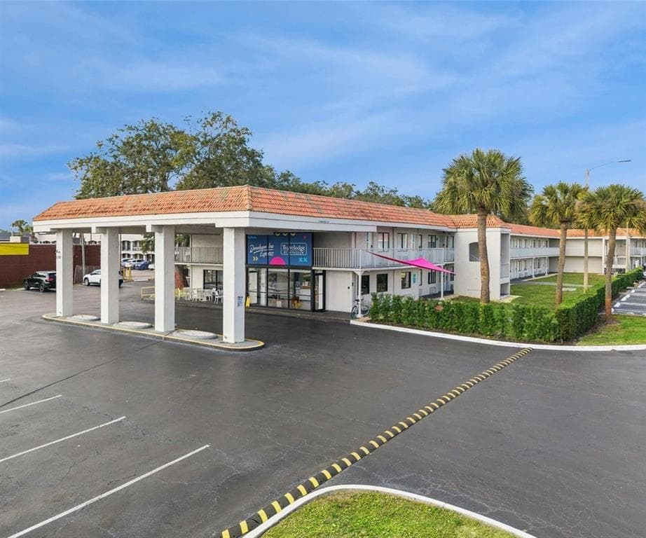 5367 W IRLO BRONSON MEMORIAL HIGHWAY # 1-204, KISSIMMEE, FL 34746