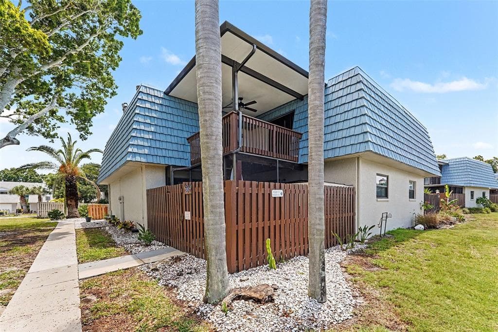 14521 CATALINA CIRCLE, SEMINOLE, FL 33776 — zdjęcie 2
